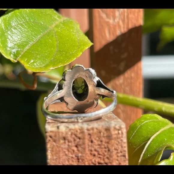 Gorgeous Vintage Art Deco ring - Picture 5 of 9